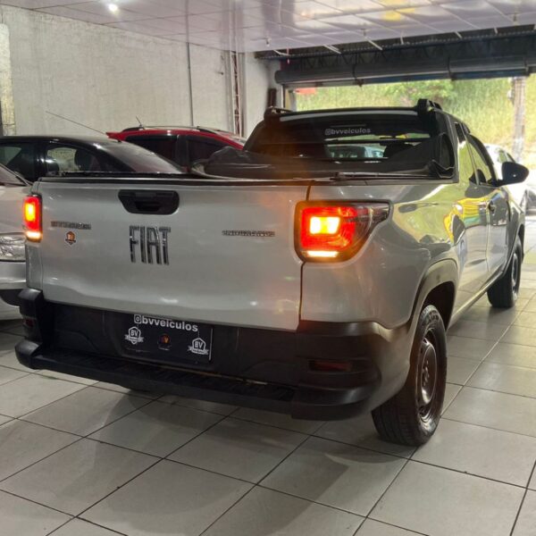 Fiat Strada Endurance CS 1.4 8V 2023 Completa com GNV em São Gonçalo - Imagem 8
