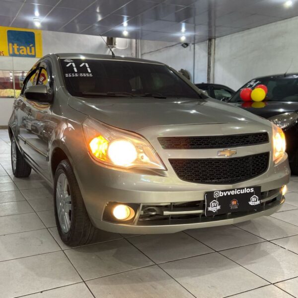 Chevrolet Agile LTZ 1.4 8V Flex 2011 Completo com GNV – em São Gonçalo - Imagem 2