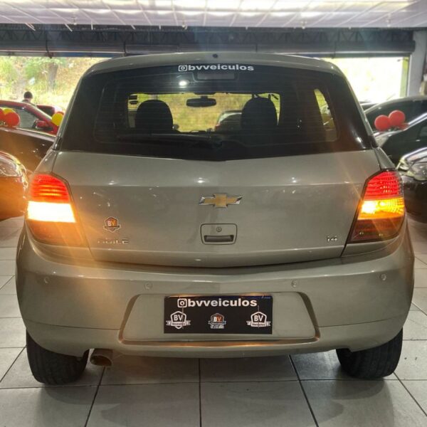 Chevrolet Agile LTZ 1.4 8V Flex 2011 Completo com GNV – em São Gonçalo - Imagem 7