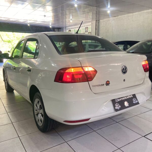 Volkswagen Voyage 1.0 Manual 2021 Completo Flex em São Gonçalo - Imagem 5