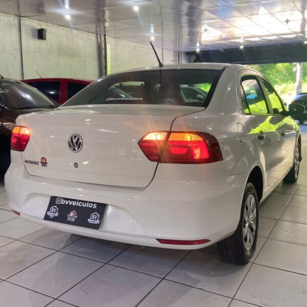 Volkswagen Voyage 1.0 Manual 2021 Completo Flex em São Gonçalo - Imagem 7