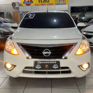Nissan Versa Unique 1.6 CVT 2018 Completo Flex – À Venda em São Gonçalo