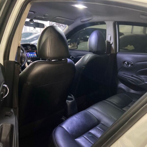 Nissan Versa Unique 1.6 CVT 2018 Completo Flex – À Venda em São Gonçalo - Imagem 2