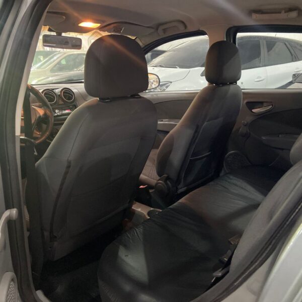 Fiat Palio Attractive 2013 1.4 Completo Flex em São Gonçalo - Imagem 12