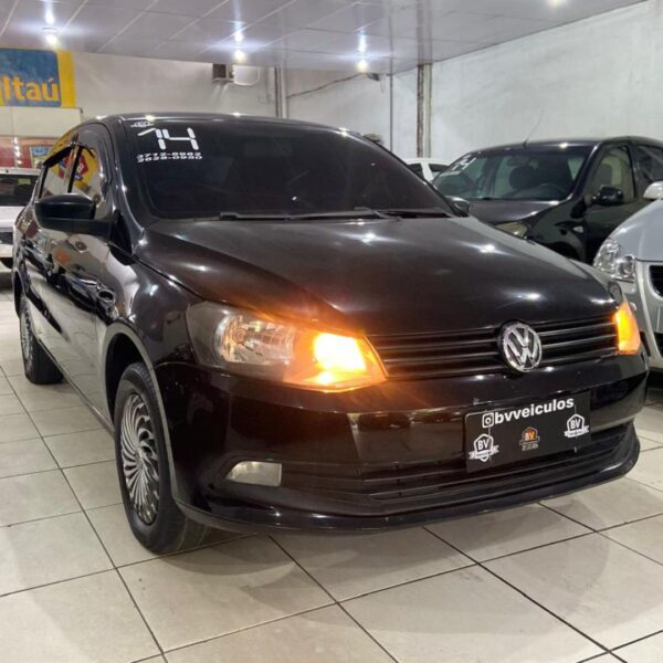 Volkswagen Novo Voyage 1.0 2013/2014 com GNV – À Venda em São Gonçalo - Imagem 2