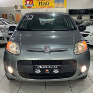 Fiat Palio Attractive 2013 1.4 Completo Flex em São Gonçalo