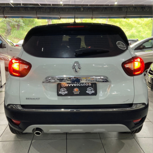 Renault Captur Intense 2.0 2018 Automático Flex Blindado em São Gonçalo - Imagem 6