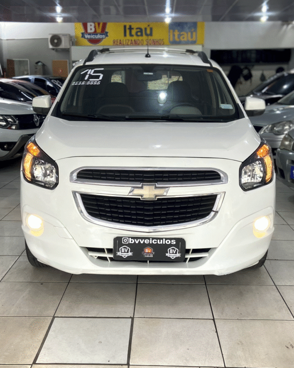 Chevrolet Spin 1.8 LT Advantage Automática 2014/2015 Flex – À Venda em São Gonçalo