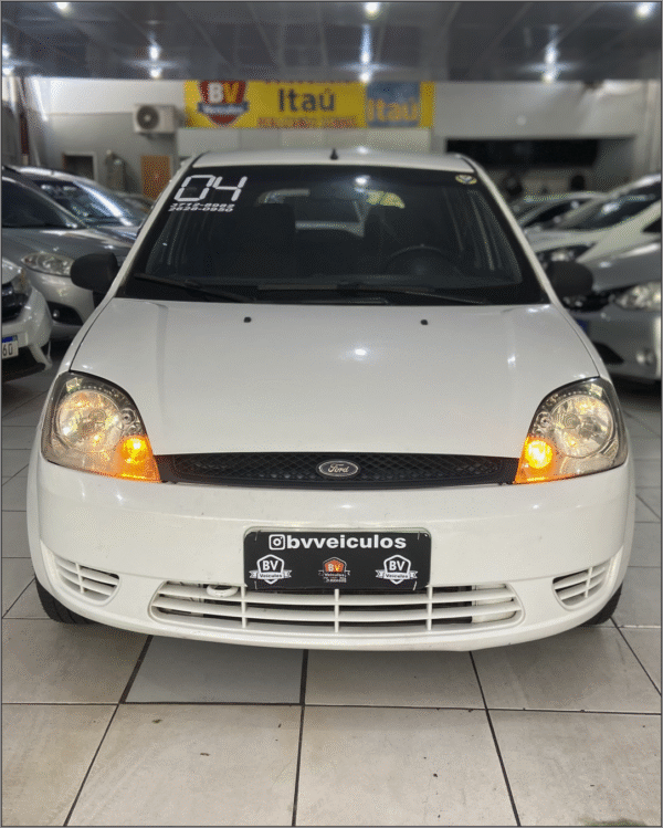 Ford Fiesta 1.6 Gasolina 2003/2004 com Ar-Condicionado – À Venda em São Gonçalo