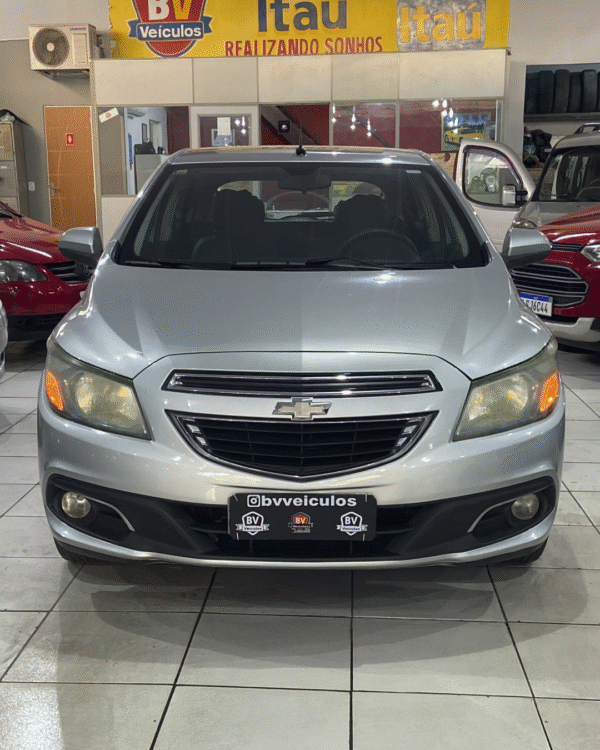 Chevrolet Onix 1.4 LTZ Manual Flex 2013 – À Venda em São Gonçalo