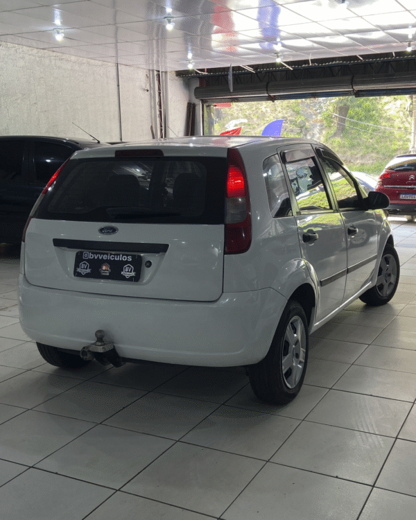Ford Fiesta 1.6 Gasolina 2003/2004 com Ar-Condicionado – À Venda em São Gonçalo - Imagem 5