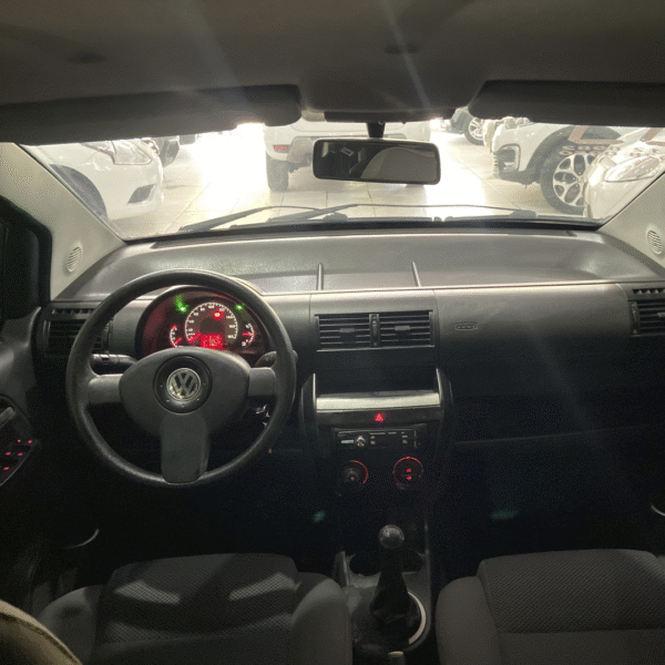 Volkswagen Fox 1.0 Trend Flex 2009 Completo – À Venda em São Gonçalo - Imagem 4