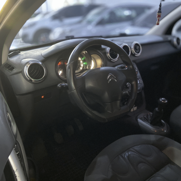 CITROËN C3 TENDANCE 1.5 FLEX 2014 - EM SÃO GONÇALO - Imagem 8