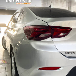 Chevrolet Onix Plus 1.0 LT2 Flex 2022/2023 – Tecnologia, Conforto e Economia em um Só Carro