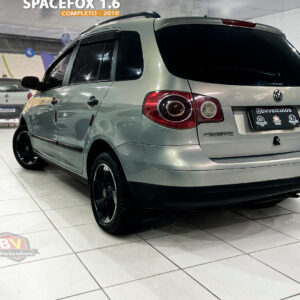 VOLKSWAGEN SPACEFOX 1.6 2010 – Espaço, Conforto e Versatilidade em um só carro