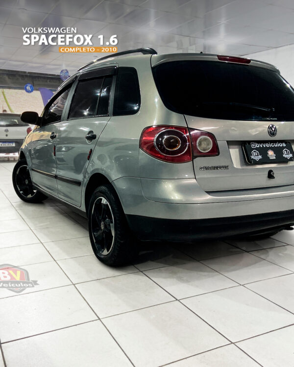 VOLKSWAGEN SPACEFOX 1.6 2010 – Espaço, Conforto e Versatilidade em um só carro