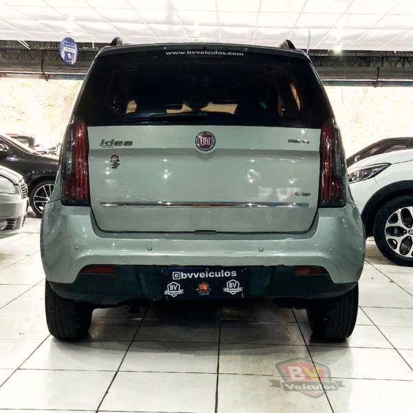 FIAT IDEA ESSENCE DUALOGIC 1.6 16V 2014 – Tecnologia, Conforto e Espaço em um só carro - Imagem 4