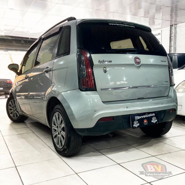 FIAT IDEA ESSENCE DUALOGIC 1.6 16V 2014 – Tecnologia, Conforto e Espaço em um só carro - Imagem 5