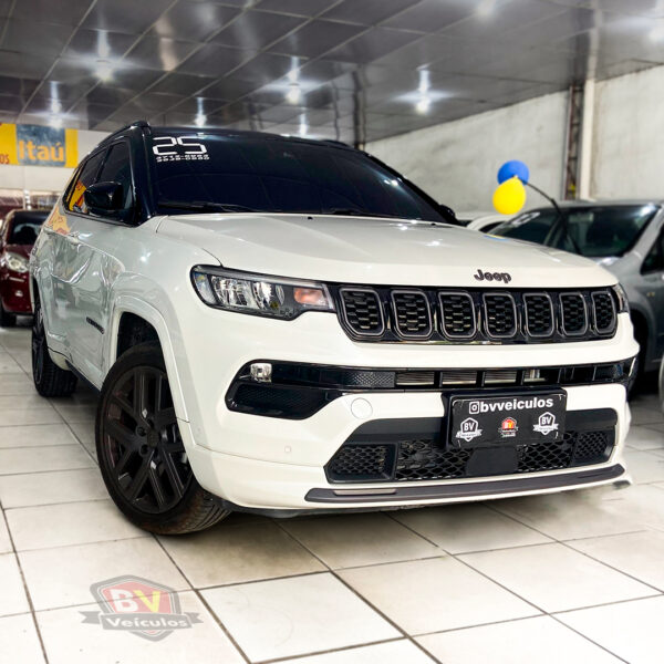 JEEP COMPASS SÉRIE S T 2025 – Apenas 900 KM Rodados - Imagem 9